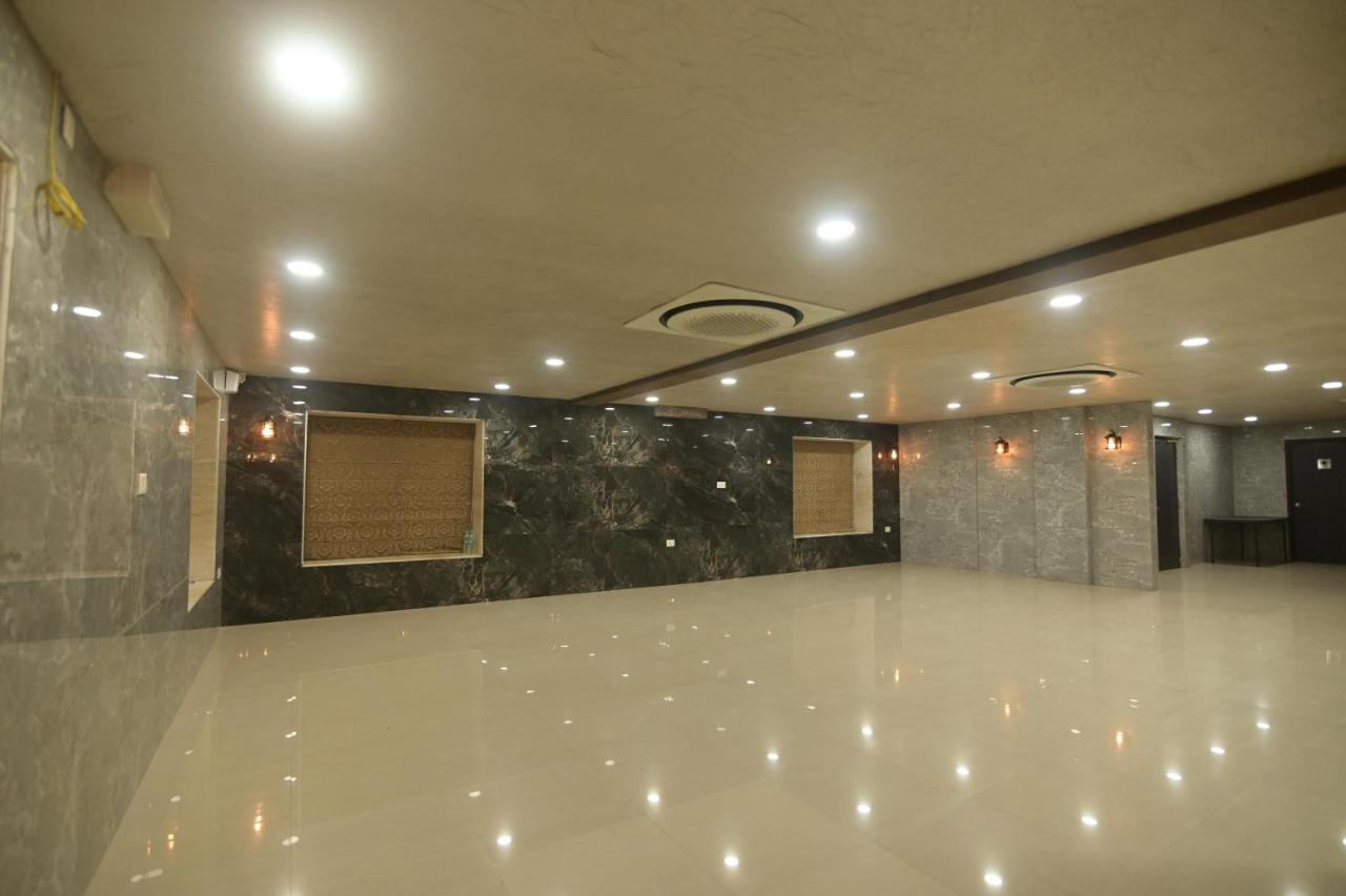 Nk7 Guest House コルカタ エクステリア 写真